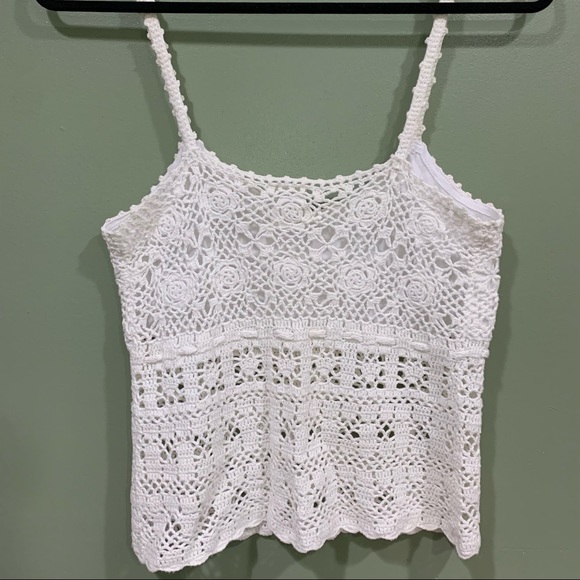 super cute summer crocheted tank top ☀️ - Picture 7 of 9